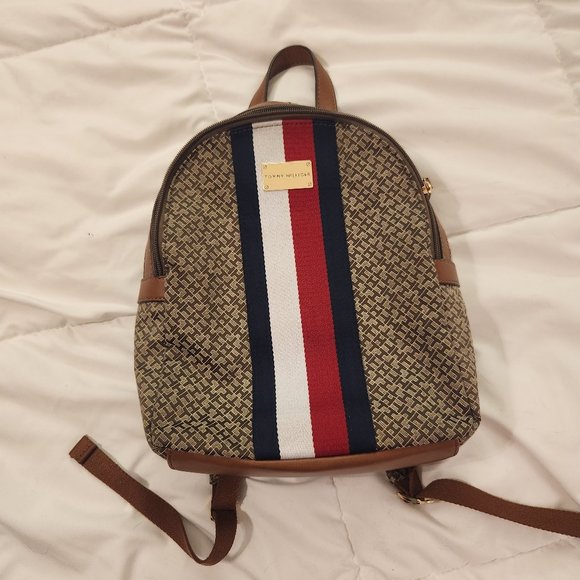 Tommy Hilfiger backpack purse - Picture 1 of 3